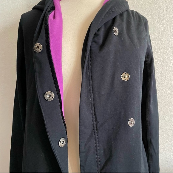 Lululemon Black Hooded Jacket 6 Yoga Ombré Purple Lining Pockets Awareness Coat - Picture 7 of 15
